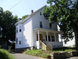 46 Court St, Newton, MA 02458-1264