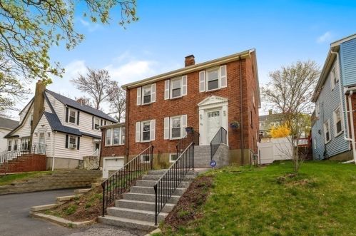 922 Furnace Brk Pkwy, Quincy MA 02169-2304 exterior