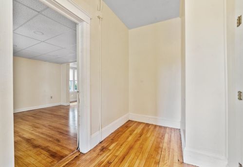 141 Cambridge St, Worcester MA 01603-2339 exterior