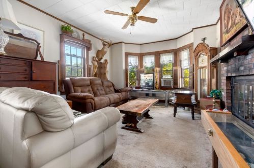 25 Budleigh Ave, Beverly MA 01915-1813 exterior