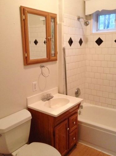 68 Windsor St, Worcester MA 01605-2141 exterior