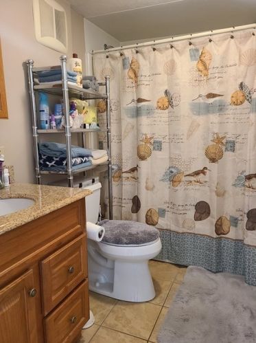 8 Monroe St, Taunton MA 02780-1847 exterior