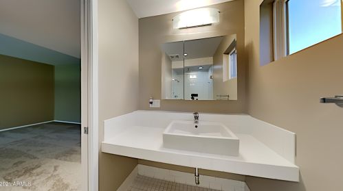 505 El Caminito Dr, Phoenix AZ 85051-4620 exterior