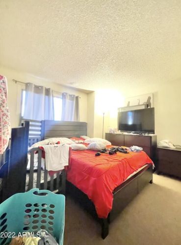 5414 Belleview St, Phoenix AZ 85043-1703 exterior