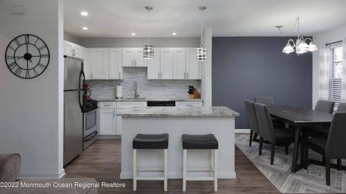 108 Bluebell Dr, Jackson Twp NJ 08527-4110 exterior