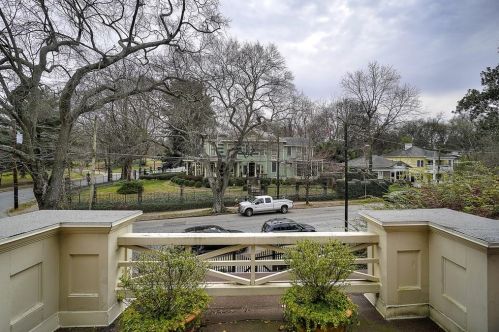 952 Euclid Ave, Atlanta GA 30307-1925 exterior