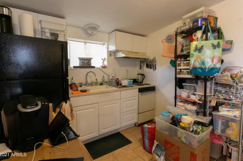 2102 Fairmount Ave, Phoenix AZ 85015-5306 exterior