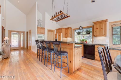 7794 Pinebrook Rd, Park City UT 84098-5348 exterior