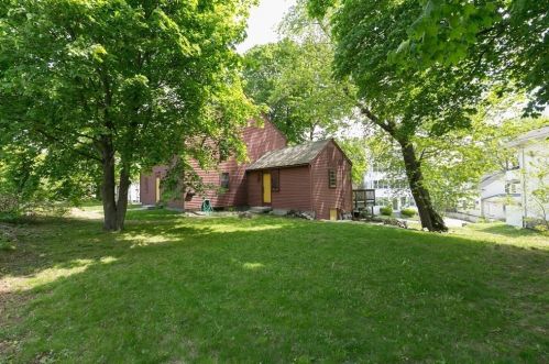 136 Plantation St, Worcester MA 01604-3062 exterior