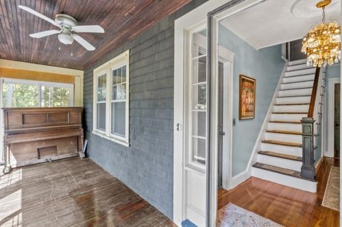 188 Newman Ave, Seekonk MA 02771-4911 exterior