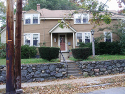 199 Jackson St, Newton, MA 02459-2521