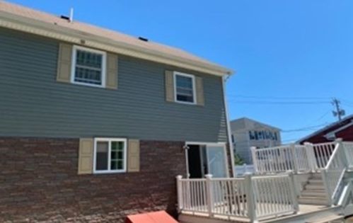 1473 Rodman St, Fall River, MA 02721-3639