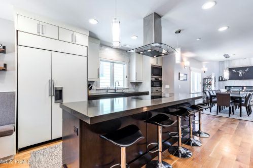 1024 Norfolk Ave, Park City UT 84060-5444 exterior