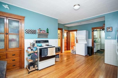 90 Lovell St, Worcester MA 01603-2517 exterior