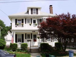 120 Jewett St, Newton, MA 02458-1525