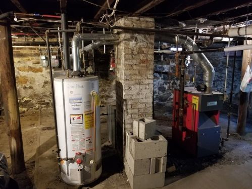 60 Florence St, Worcester MA 01610-1313 exterior