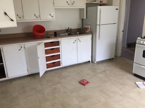 11 Daisy St, Lawrence MA 01841-3035 exterior