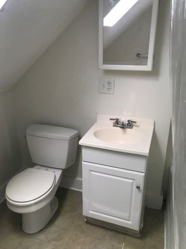 41 Godfrey St, Taunton MA 02780-7031 exterior