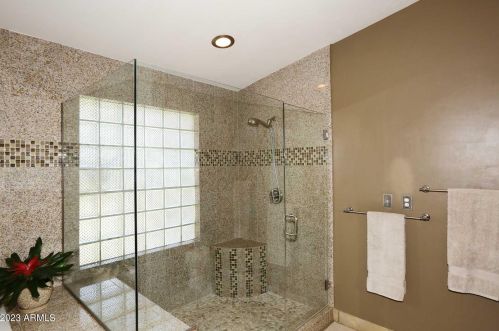 6212 14 Pl, Phoenix AZ 85014-1737 exterior