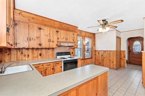 25 Edith St, Everett MA 02149-1718 exterior