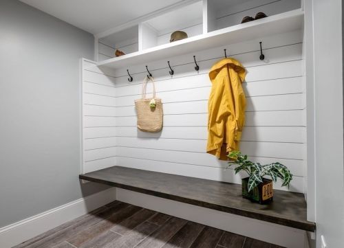 92 Dothan St, Arlington MA  02474-1343 exterior