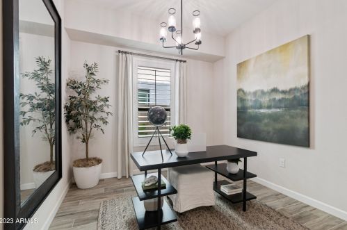 21926 61 St, Phoenix AZ 85035-1601 exterior