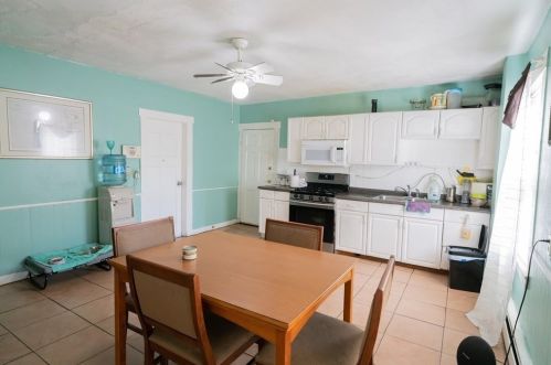 193 Union St, Lawrence MA 01843-1609 exterior