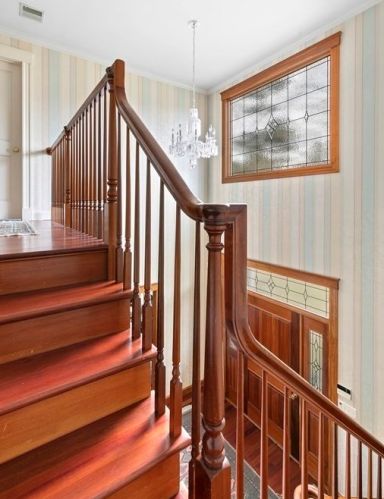 59 Crestview Rd, Milton MA 02186-3648 exterior