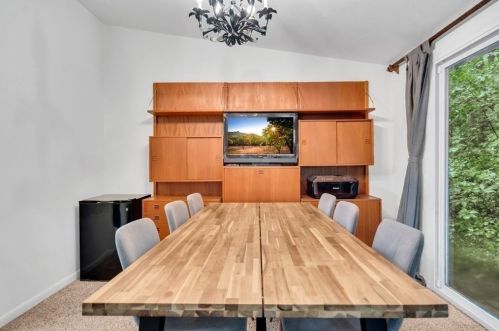 74 Stony Hill Rd, Amherst, MA 01002-2862