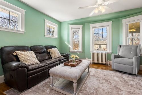 44 Barham Ave, Quincy MA 02171-2711 exterior