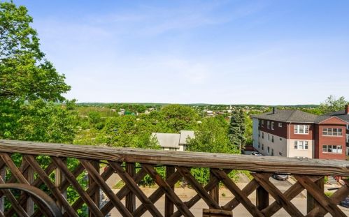 199 Perry Ave, Worcester MA 01610-2069 exterior