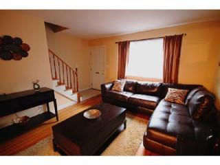 184 Branch Brook Dr, Belleville NJ  07109-3607 exterior