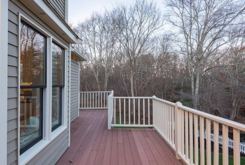 25 Chris John Way, East Bridgewater MA 02324-3029 exterior