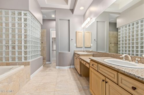 22109 36 St, Phoenix AZ 85050-7393 exterior