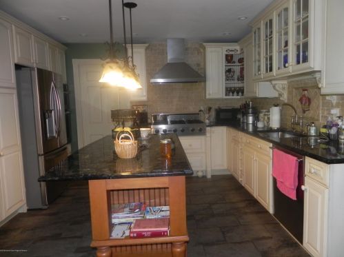 137 Jackson Ml Rd, Jackson Twp NJ 08527-4447 exterior