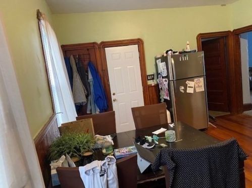 69 Covell St, New Bedford MA 02745-6024 exterior