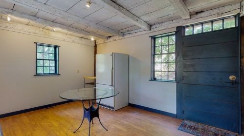 136 Plantation St, Worcester MA 01604-3062 exterior