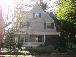 17 Oxford Rd, Newton, MA 02459-2407