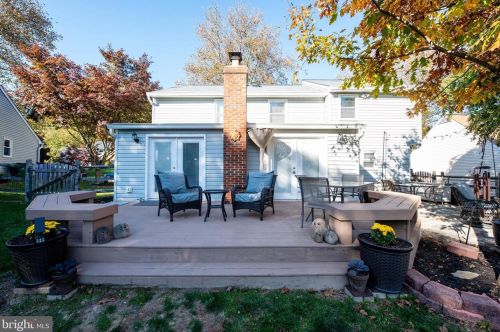 6605 Windsor Ct, Columbia MD 21044-4102 exterior