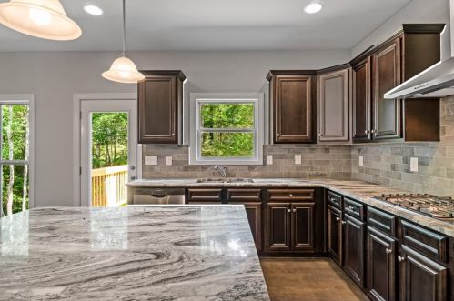 3136 Jackson Creek Dr, Stockbridge GA 30281-5690 exterior