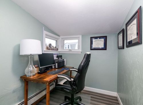 89 Post Island Rd, Quincy MA  02169-2643 exterior