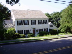 485 Parker St, Newton, MA 02459-2674