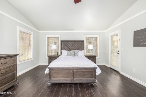 17002 32 Way, Phoenix AZ 85018-3973 exterior