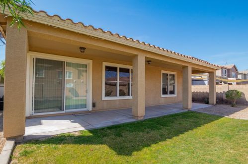 2128 Bowker St, Phoenix AZ 85040-3480 exterior