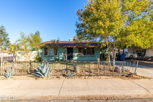 6232 Crittenden Ln, Phoenix, AZ 85033-4610