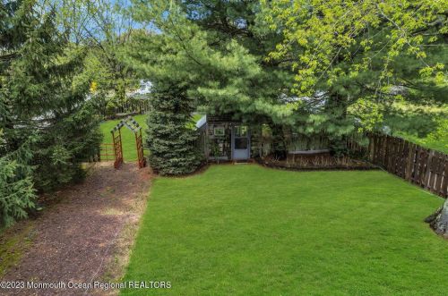 242 Hope Chapel Rd, Jackson Twp NJ  08527-5023 exterior