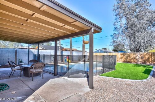 2206 Cambridge Ave, Phoenix AZ 85006-1415 exterior