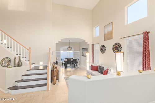 1004 Amberwood Dr, Phoenix AZ  85048-1937 exterior