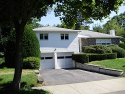 27 Littlefield Rd, Newton, MA 02459-3009