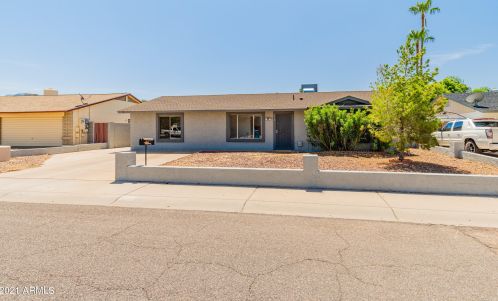 3319 Campo Bello Dr, Phoenix AZ  85032-2027 exterior